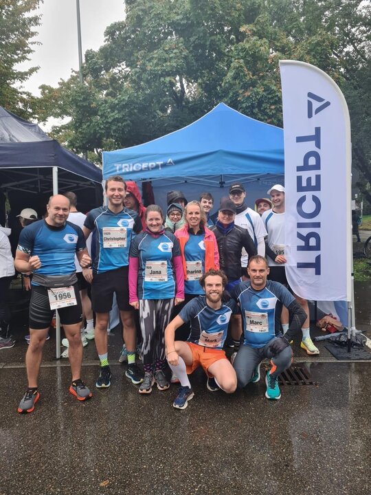 TRICEPT trotzt dem Regen: Gemeinsam stark beim AOK Firmenlauf in Waiblingen
