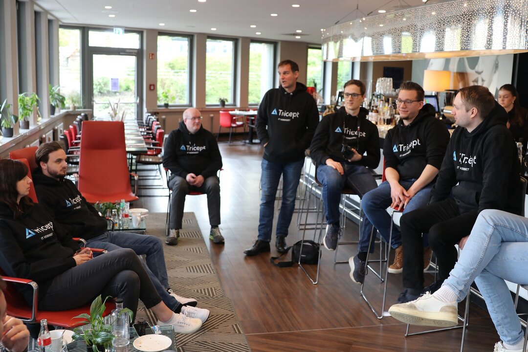 Begegnungen, Jubiläen und Klosterabenteuer: Tricept feiert Gemeinschaft beim Teamevent